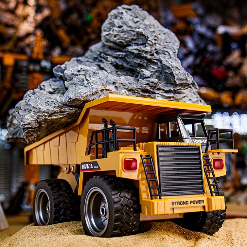 Huina 1534 RC Dump Truck 1/18  - Kids Toys Under $10 review and price